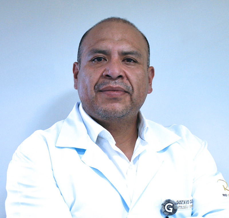 dr-gustavo-cazorla-traumatologo-riobamba