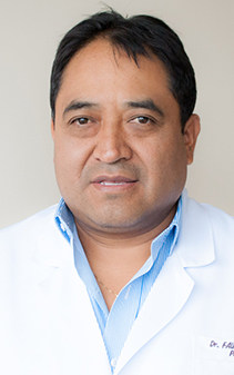 Dr. Fausto Yumisaca Tuquinga Dr. Fausto Yumisaca Tuquinga