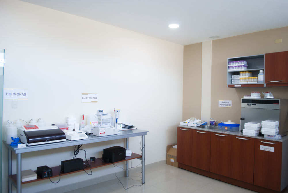 laboratorios clinicos en riobamba