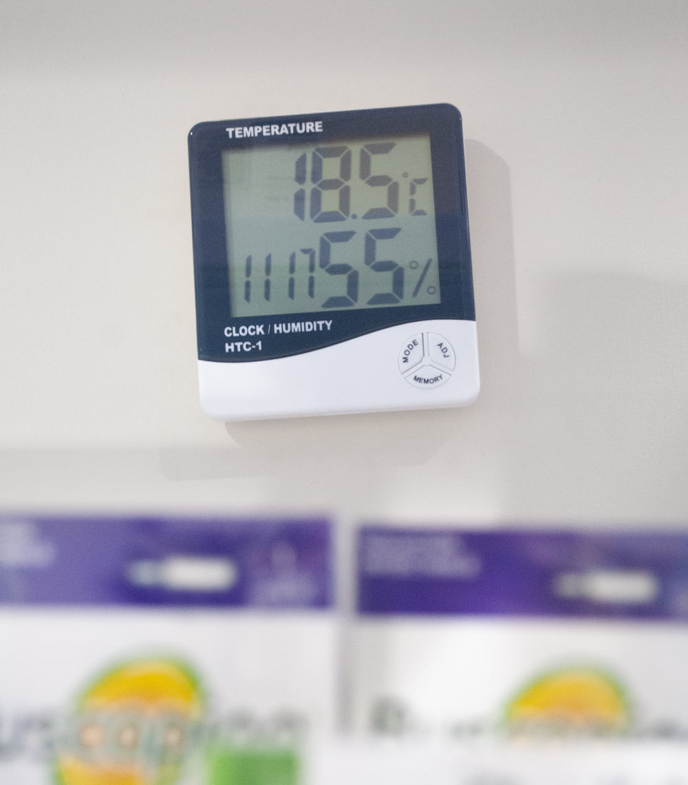 sensor de temperatura farmacia riobamba