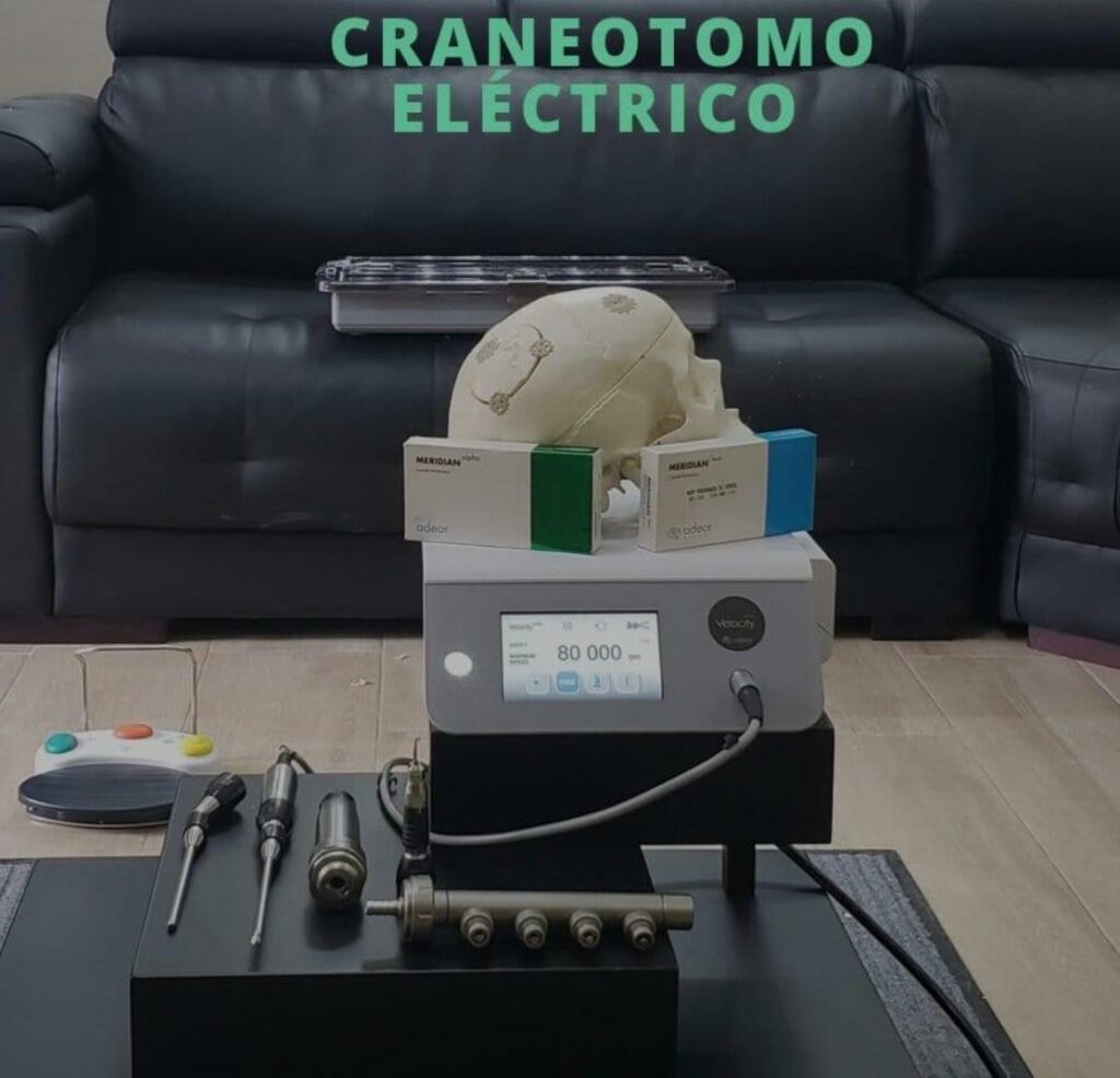 creaneotomo electrico riobamba neurocirujano