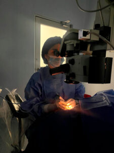 cirugia de ojo en riobamba